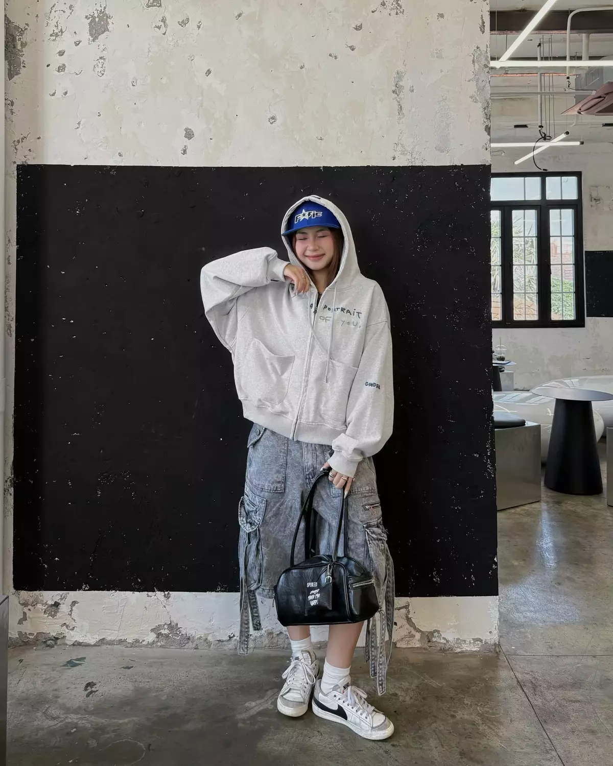 Áo Hoodie Zip Boxy PORTRAIT Cinder Form Đẹp, Local Brand Chính Hãng