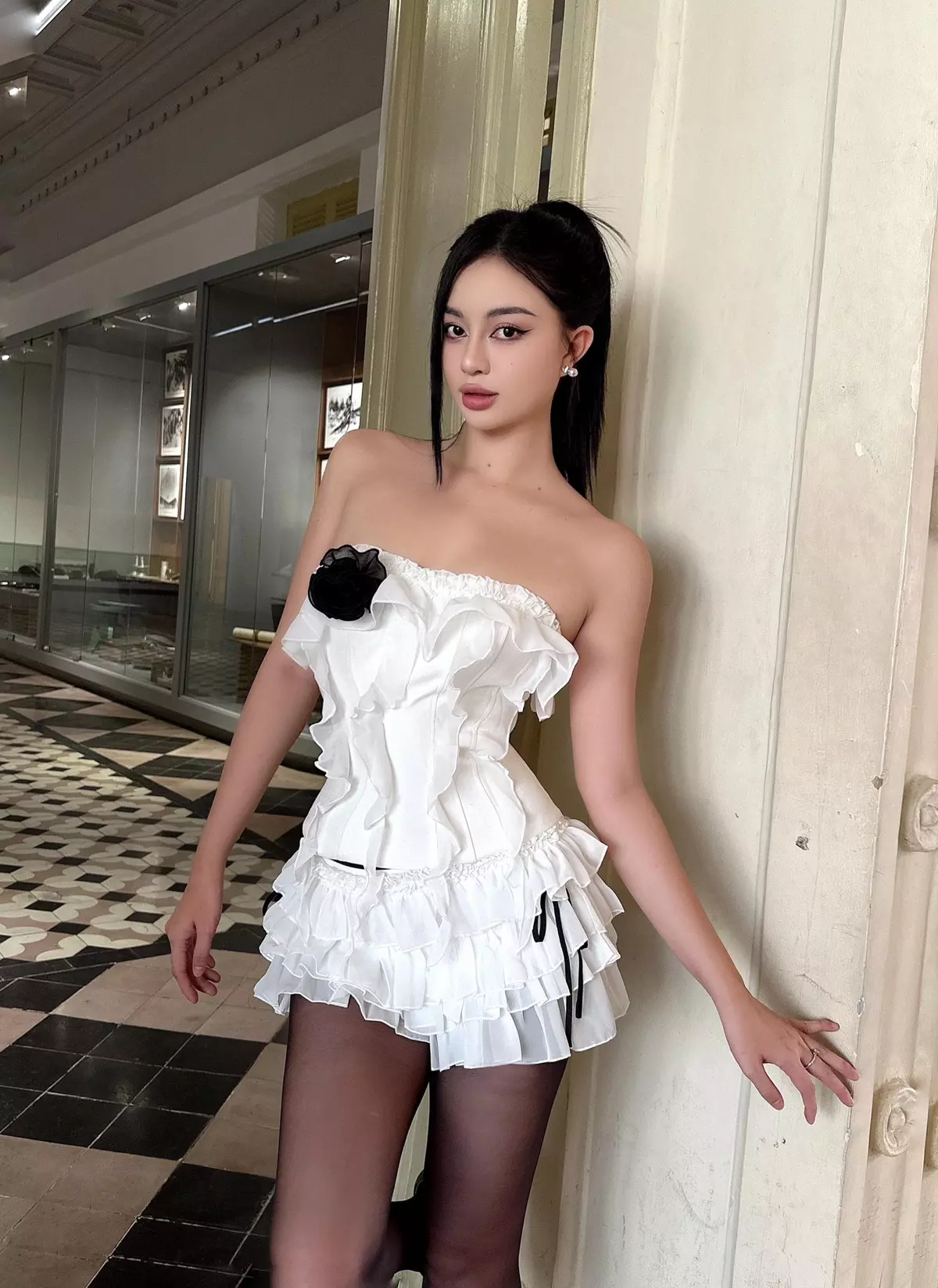 LSOUL Set Áo Corset Cúp Ngực Đính Hoa + Chân Váy Xếp Tầng Tiểu Thư Fairy Set A25022801 CV25020711