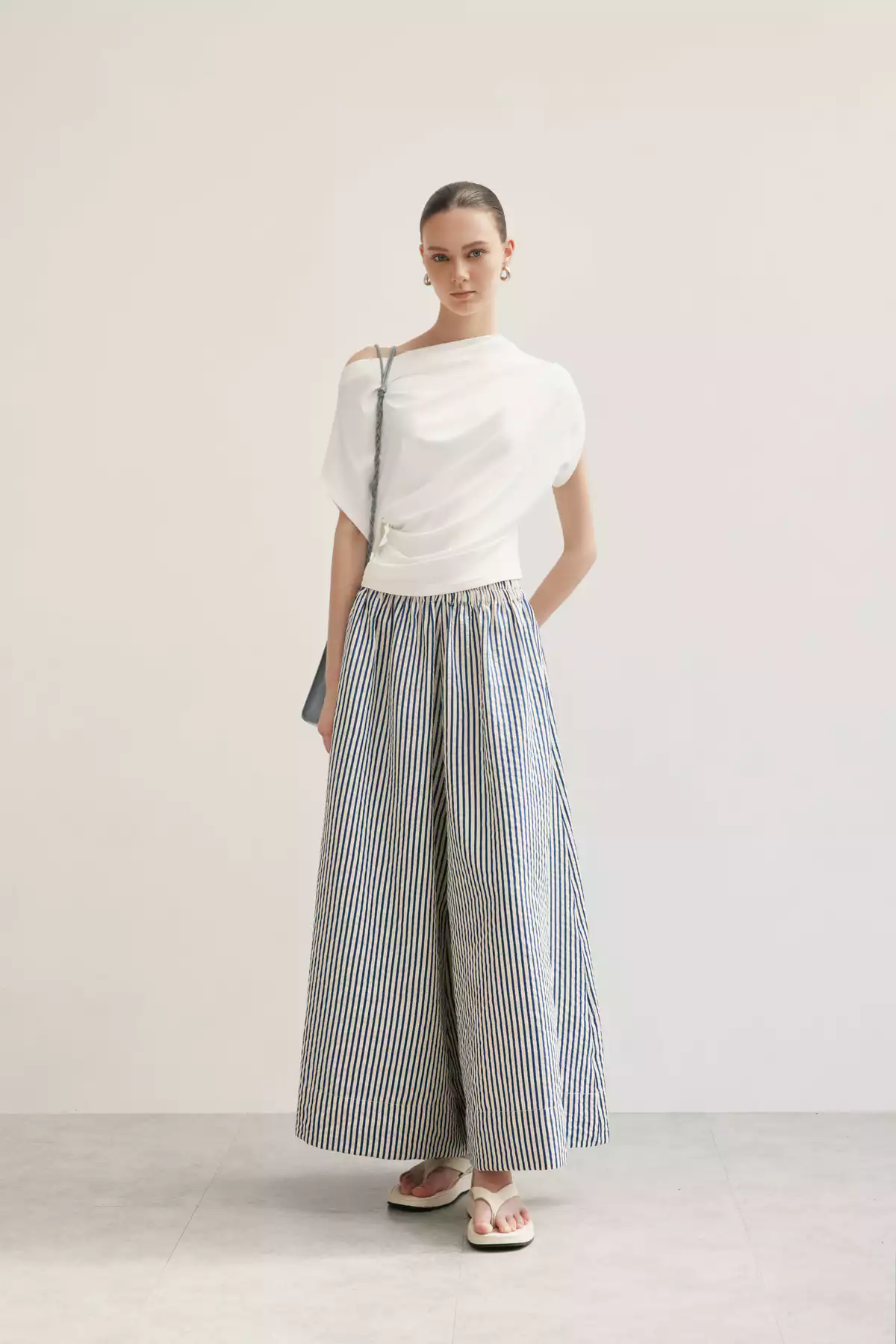 Nosbyn - Áo Trễ Vai Nữ Chất Liệu Thun - Nora Top