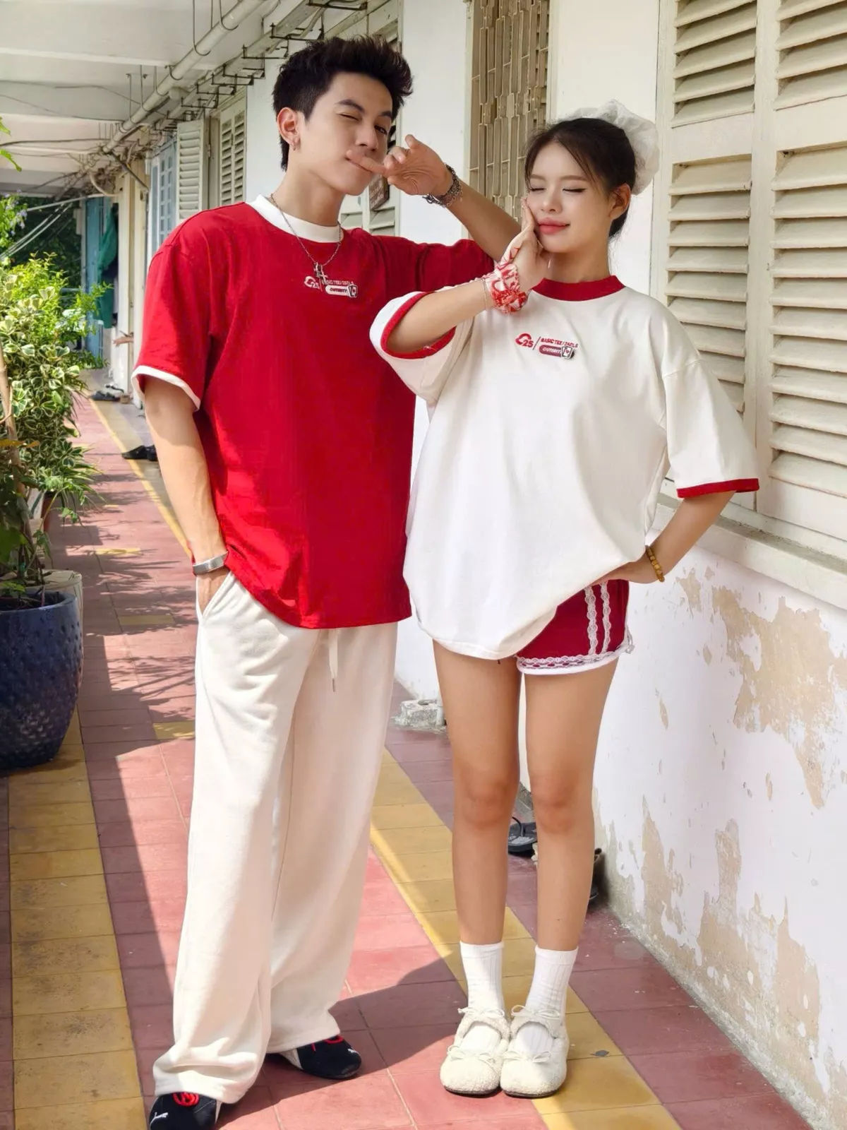 Áo Thun Outerity Basic Icon Form Oversize / Form Rộng Unisex Nam Nữ 100% Cotton