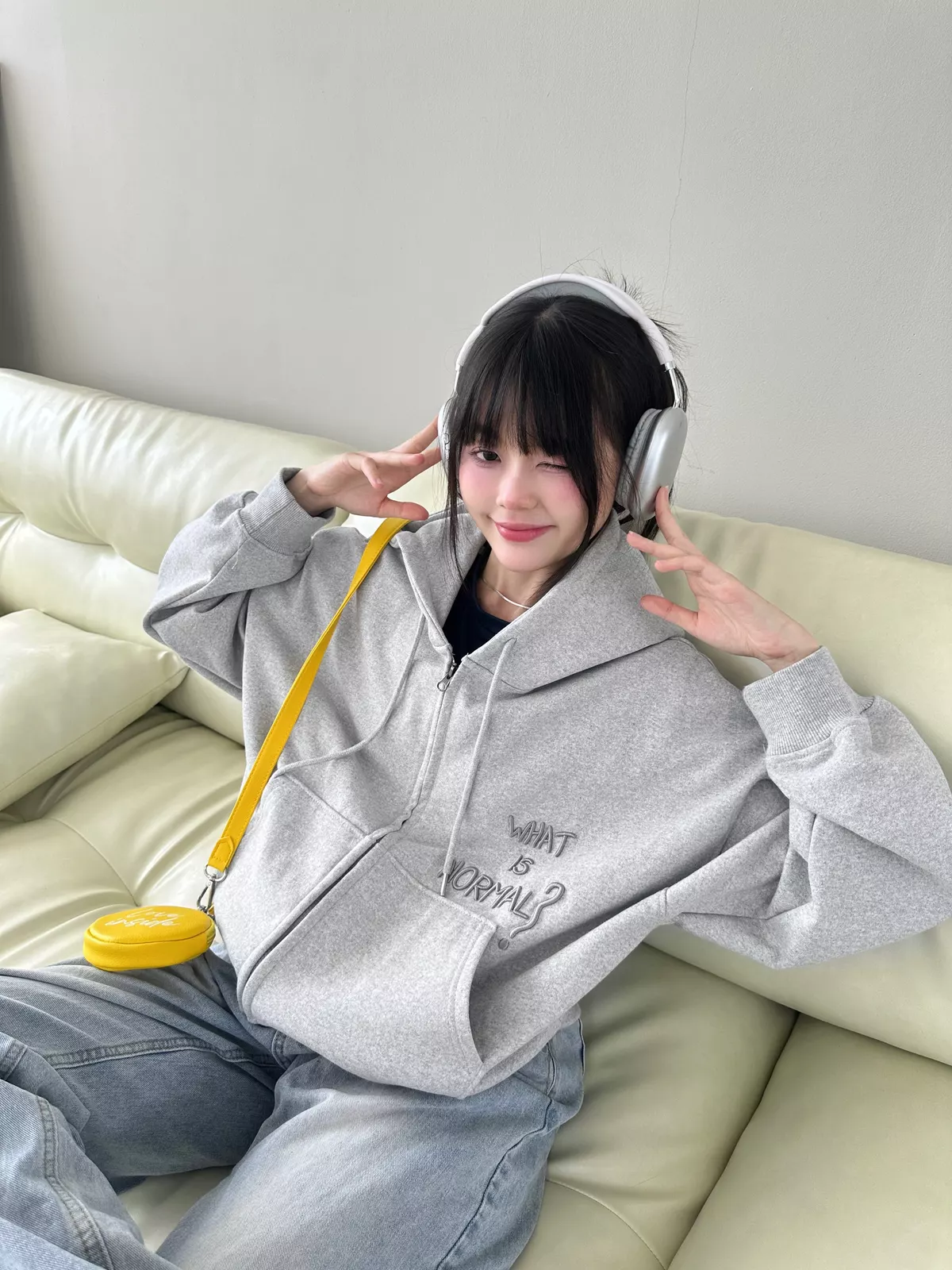 Áo Hoodie Zip Boxy NORMAL Cinder Form Đẹp Thêu Nổi 3D Cao Cấp, Local Brand Chính Hãng