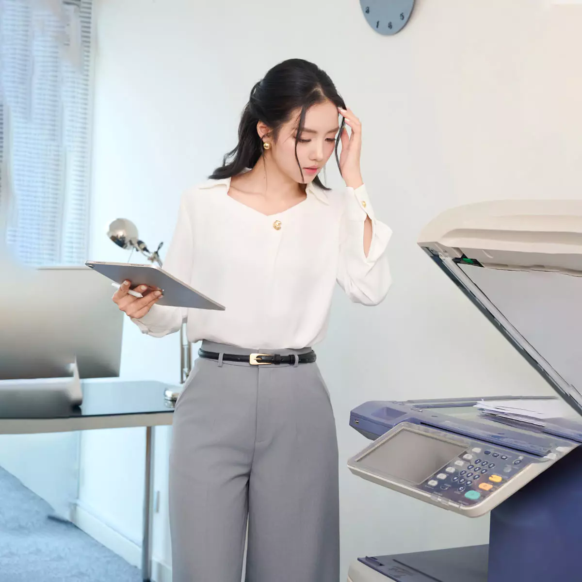 Áo Kiểu Nữ GUMAC Form Suông Tay Dài Măng Set Cổ Vuông Lá Cổ Sơ Mi Lụa Ý Mềm Tiểu Thư AF07028