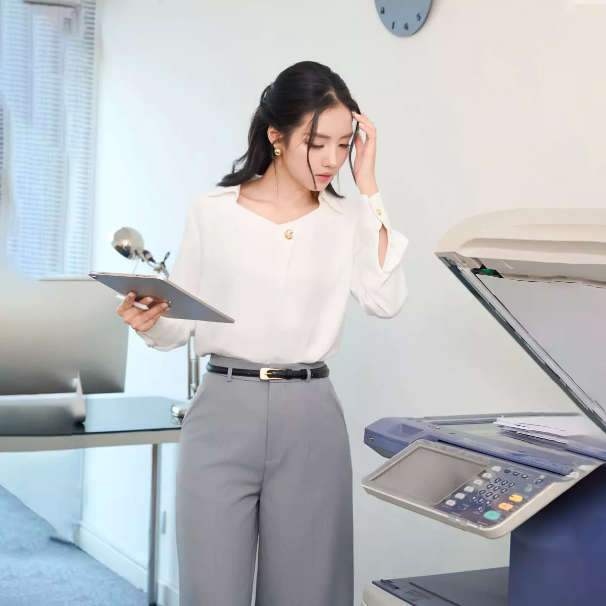 Áo Kiểu Nữ GUMAC Form Suông Tay Dài Măng Set Cổ Vuông Lá Cổ Sơ Mi Lụa Ý Mềm Tiểu Thư AF07028