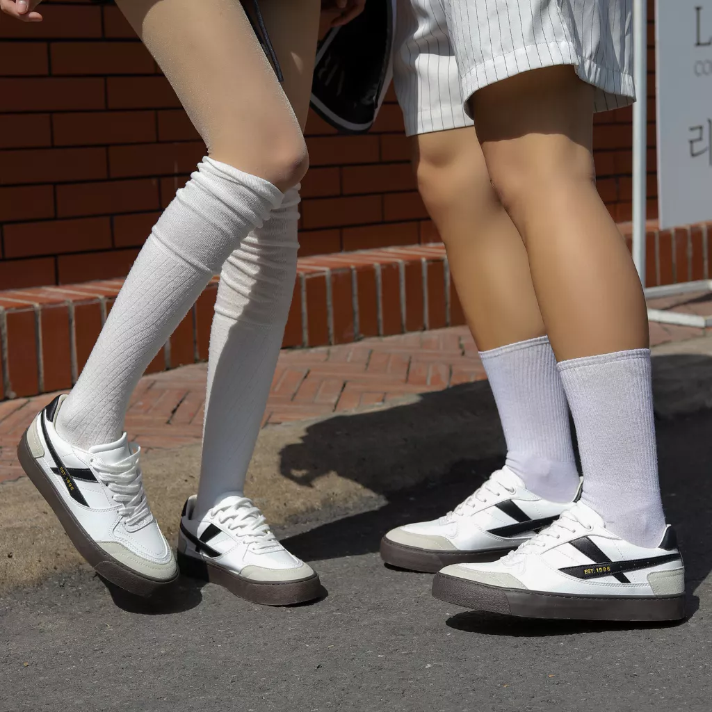Giày Da Sneaker Nam Nữ DC39 Oreo Dincox Shoes Đế Bằng - Microfiber Leather