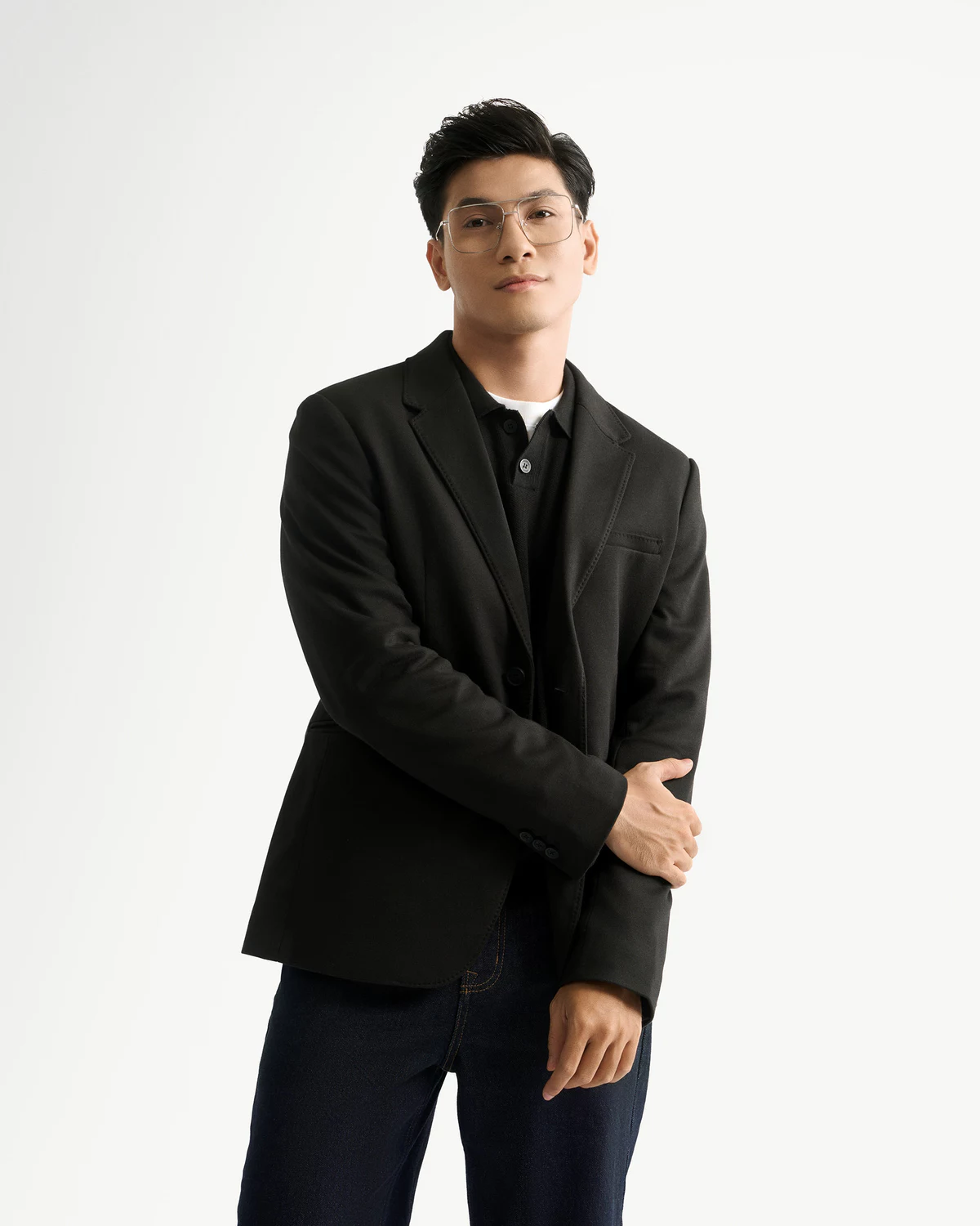 Áo Blazer Knit Dệt Jacquard May Chỉ Đột Cổ Áo Form Fitted - Routine 10F24VES010