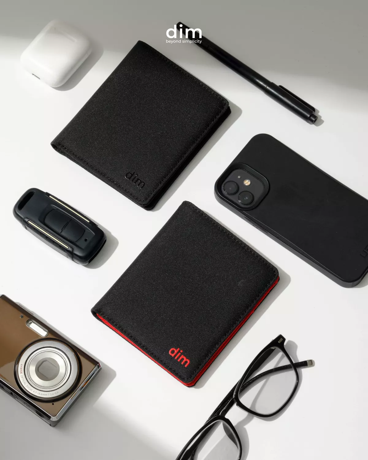 Ví vải DIM Basic Wallet 2 Form Đứng