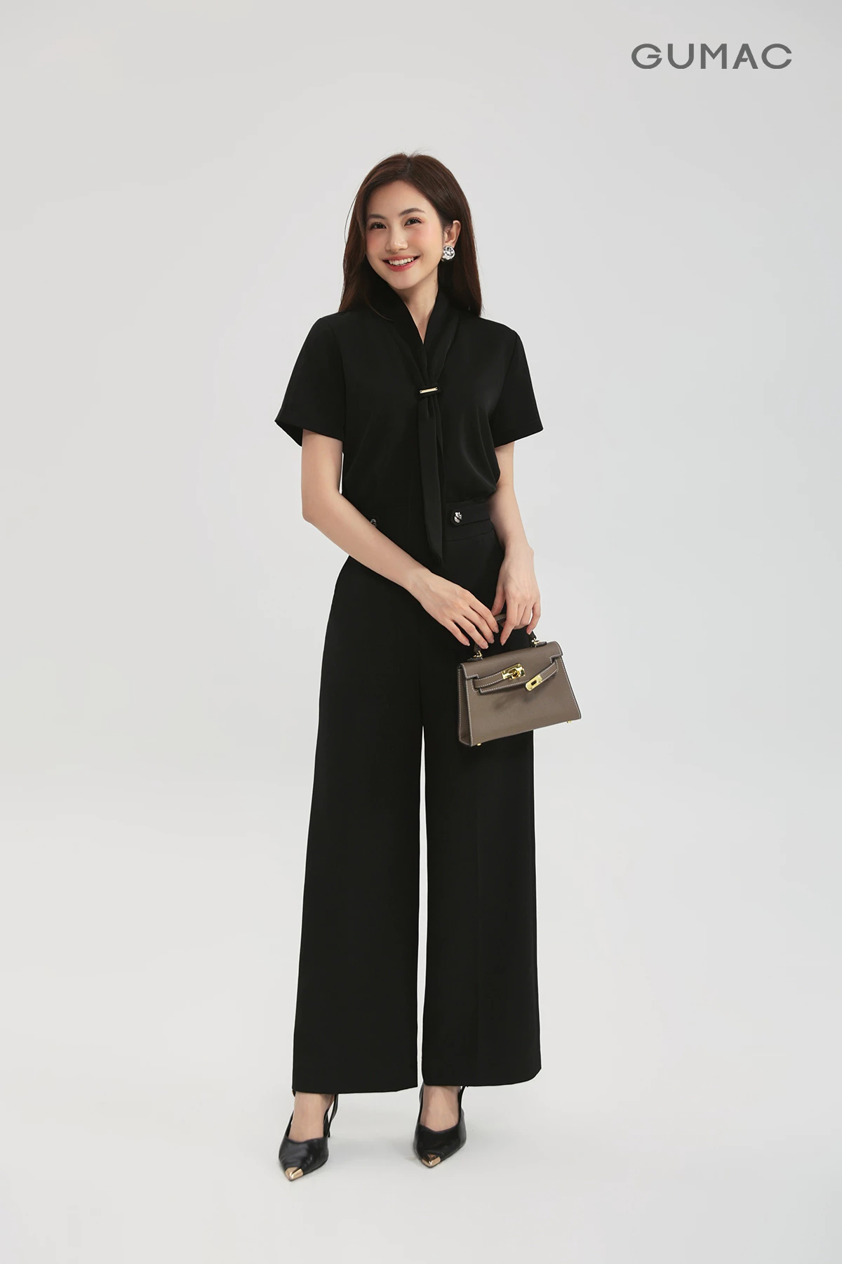 Quần Tây Nữ GUMAC Form Ống Thẳng 28cm Tôn Dáng Lưng Cao Phối Nút Kim Loại Thanh Lịch QG03020