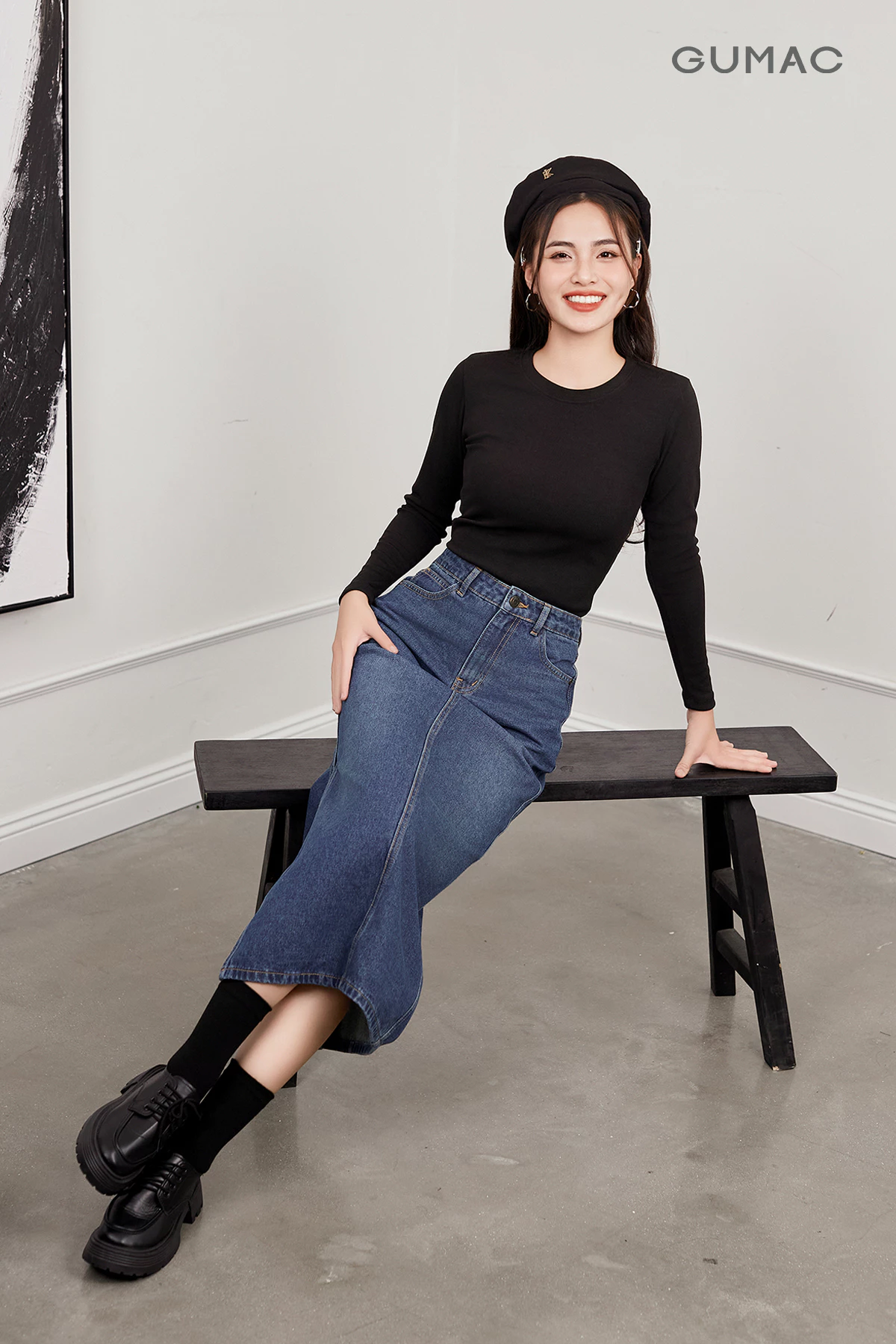 Chân Váy Jeans Nữ GUMAC Chân Váy Bút Chì Dáng Midi Xẻ Tà Tôn Dáng Trẻ Trung VD12037