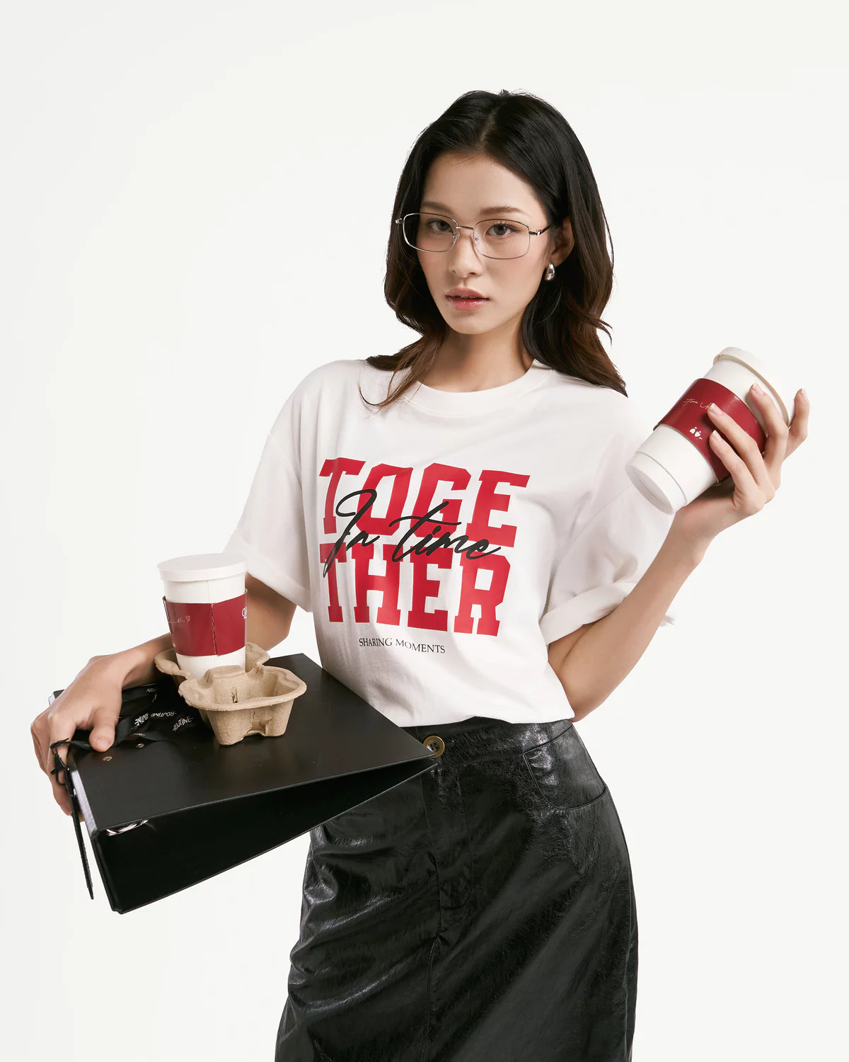 Áo Thun Tay Ngắn Nữ Hình In Form Loose - Routine 10F25TSSW008