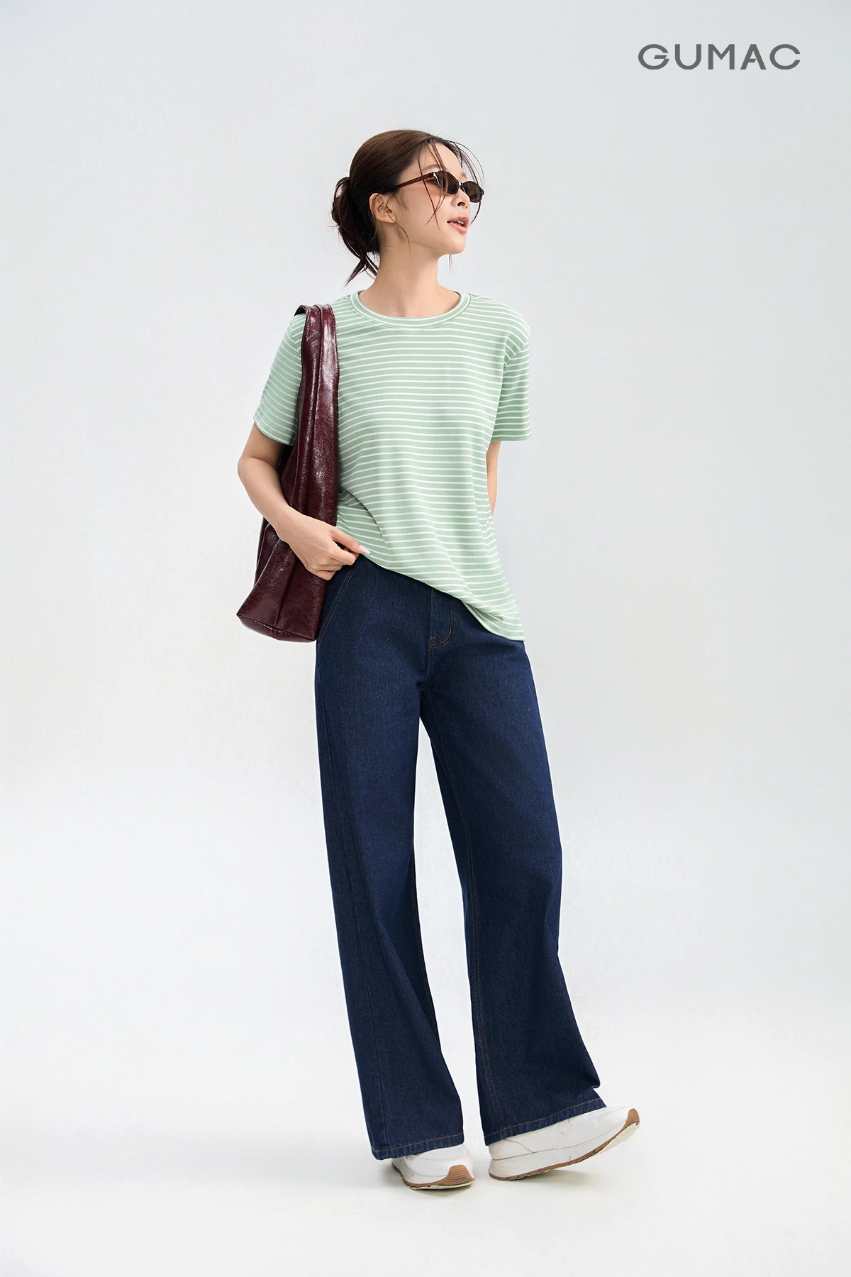 Quần Jeans Nữ GUMAC Form Ống Rộng Thiết Kế Basic Dễ Phối Đồ Hằng Ngày QJG05008