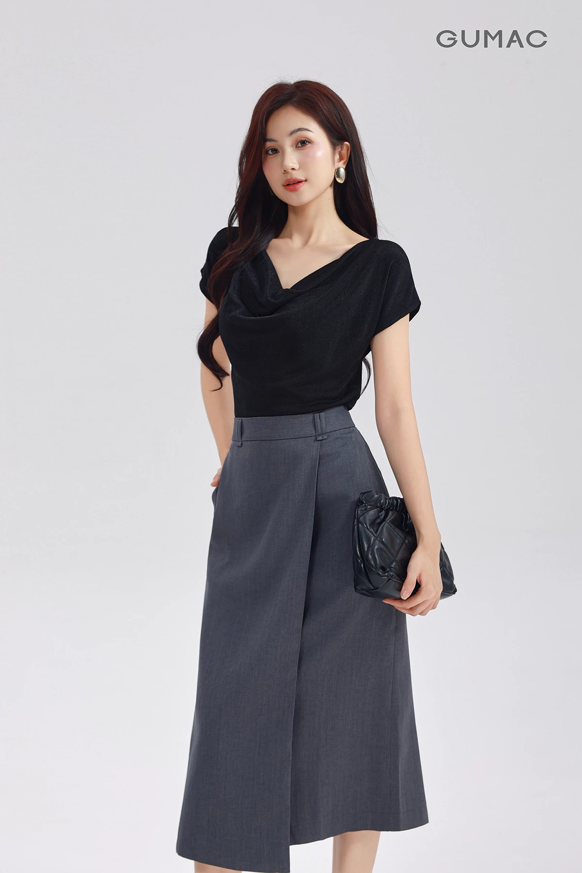Chân Váy Nữ GUMAC Form Suông Vạt Đắp Chéo Đỉa Đôi Cách Điệu Sang Trọng VG04003