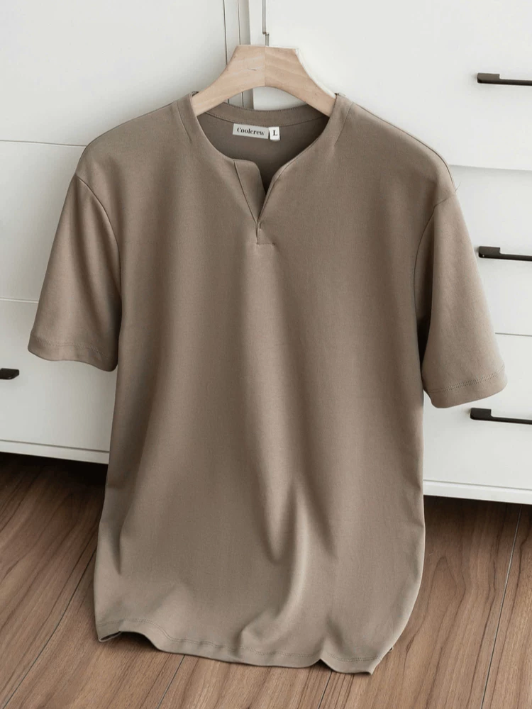 Áo Thun Nam Cổ V 𝐂𝐎𝐎𝐋𝐂𝐑𝐄𝐖 Chất Cotton Cao Cấp Co Giãn 2 Chiều Unisex Menswear ATN039