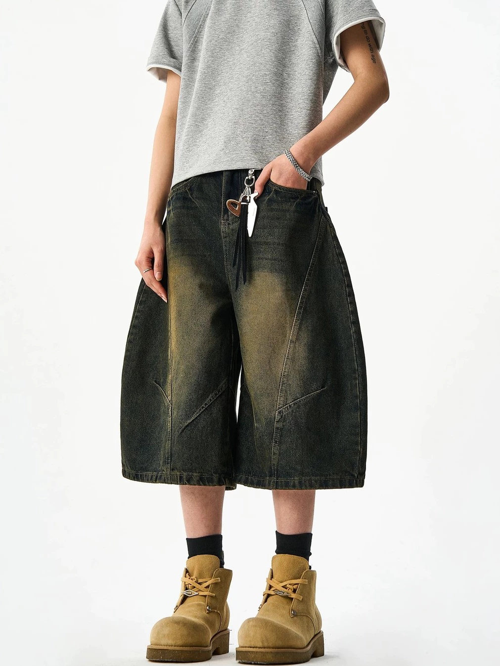 Quần Lửng Jean Ống Rộng 𝐂𝐎𝐎𝐋𝐂𝐑𝐄𝐖 Dáng Balloon Unisex Nam Nữ Phong Cách Streetwear Thời Trang Hàn Quốc QTL160
