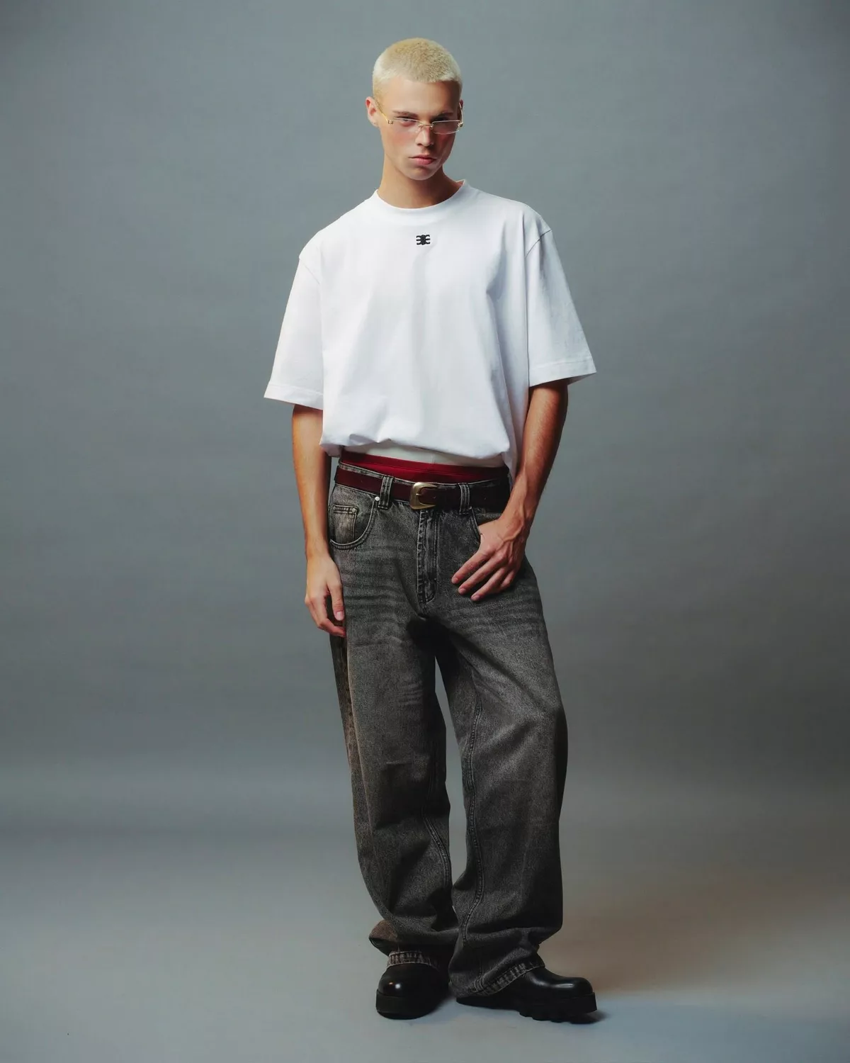 Eleven - Áo Thun Oversize Thêu Mono | Màu Trắng