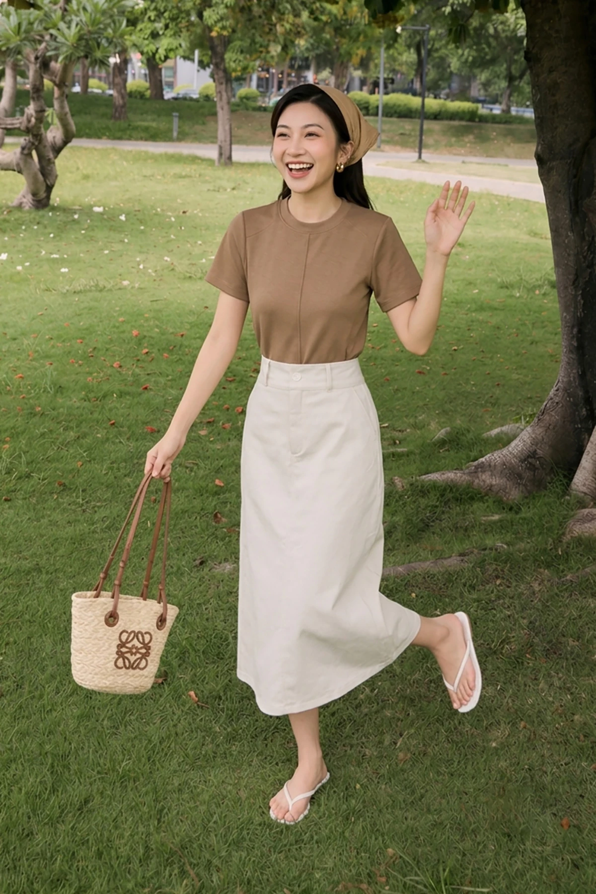 Chân váy A nữ Gmorning - GUMAC dáng midi phối đỉa công sở trẻ trung thanh lịch  YVG05072