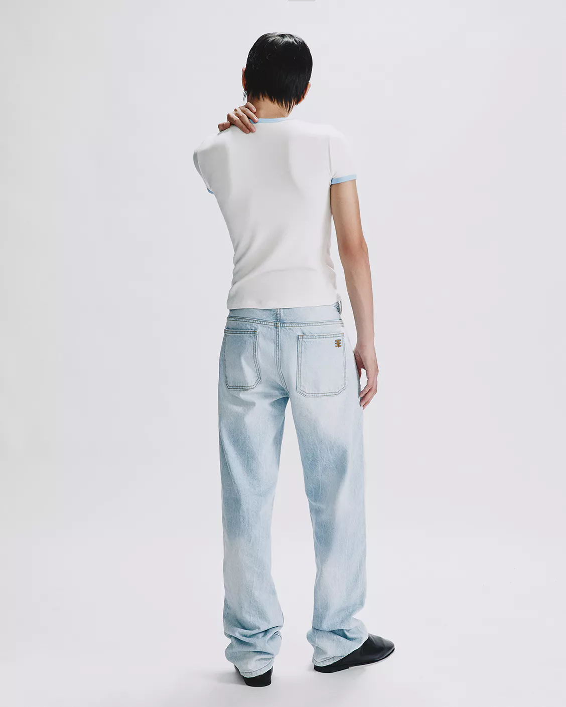 Eleven - Áo Thun Unisex Viền Tương Phản Thêu Mono | Màu Trắng Viền Xanh
