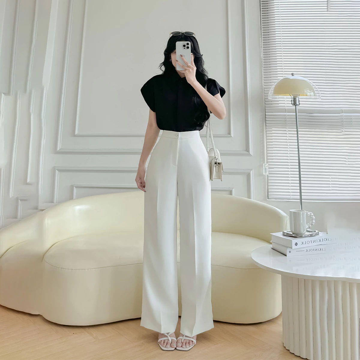 Quần tây nữ GUMAC ống suông màu trắng nút bọc chất liệu cotton silk mềm mịn  QF08032