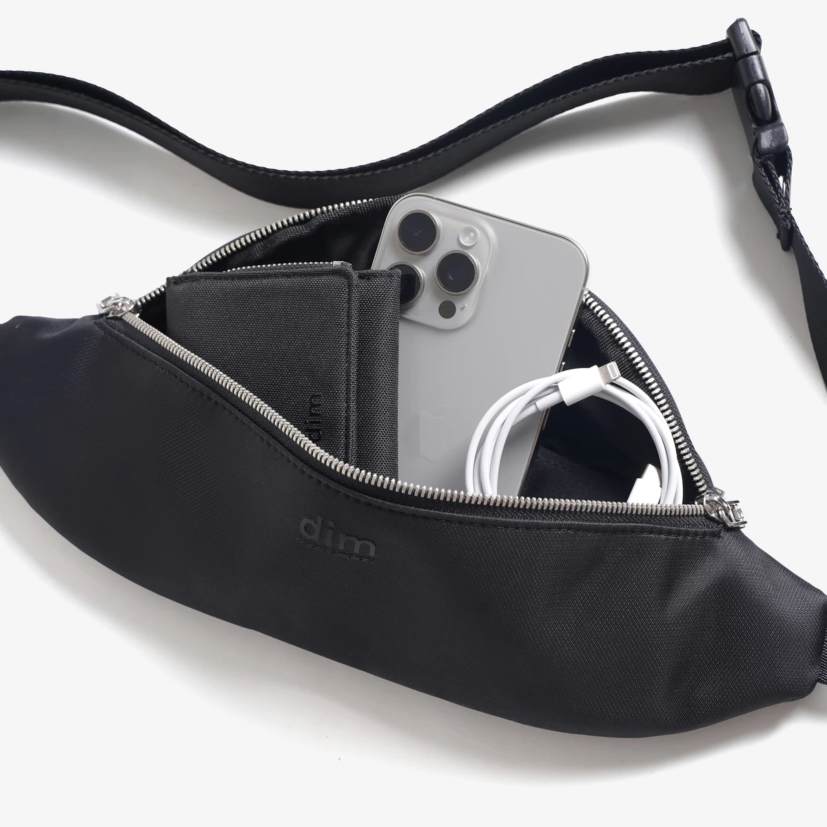 Túi đeo chéo DIM Iconic Bumbag