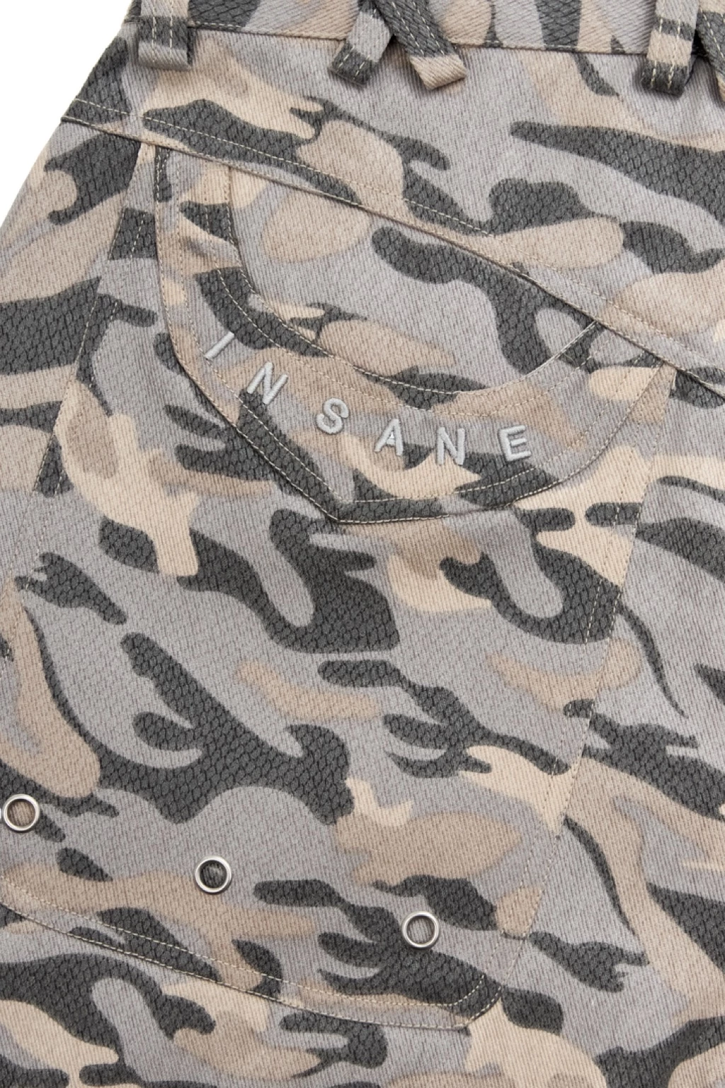 Quần Lửng InsaneClo GHOST CAMO JORTS Form Dài Rộng Qua Gối Unisex Vải Kaki Cotton