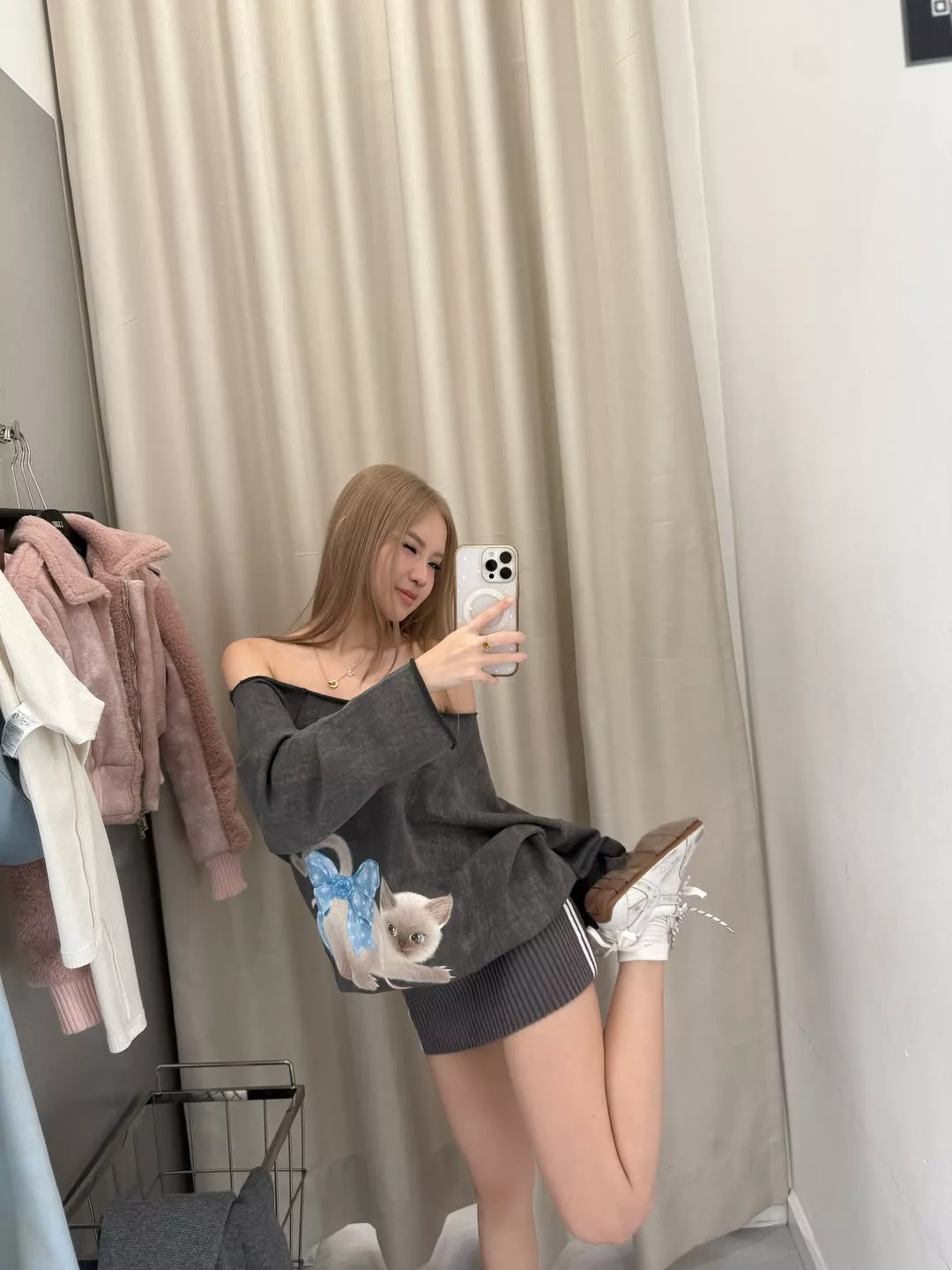 LSOUL Đầm Trễ Vai Tay Dài Bo Gân Cotton Co Giãn In 3D Ling Dress V25101688 V25101689