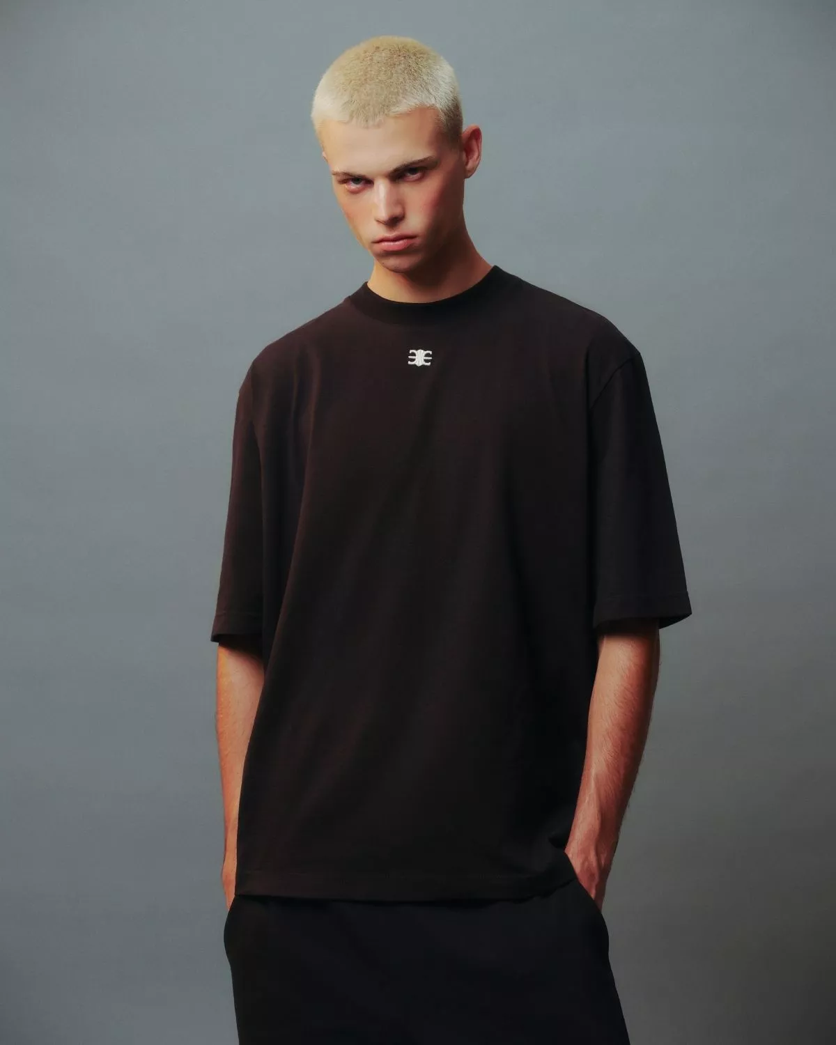 Eleven - Áo Thun Oversize Thêu Mono | Màu Đen