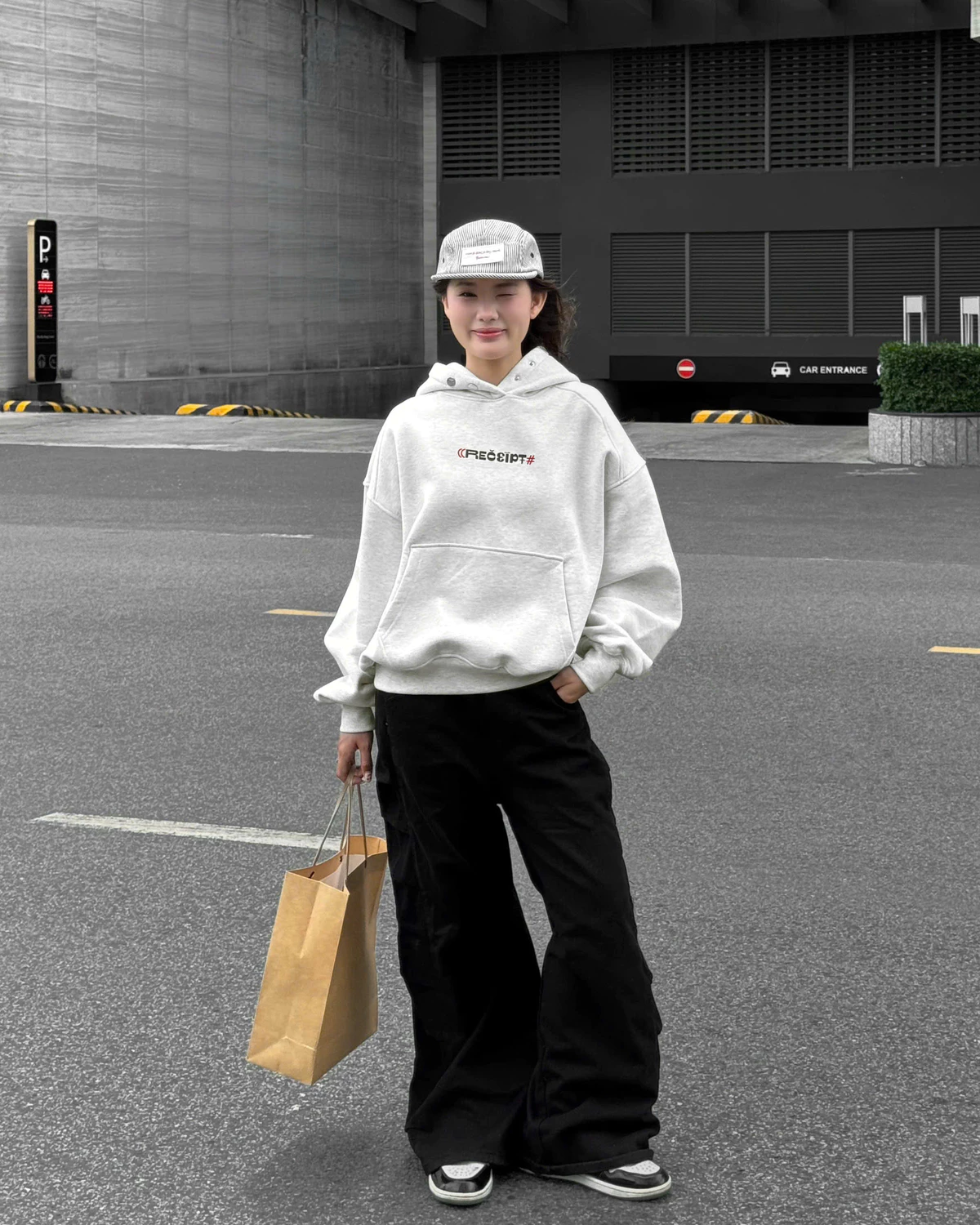 Áo Hoodie Boxy RECEIPT Cinder Form Đẹp, Local Brand Chính Hãng