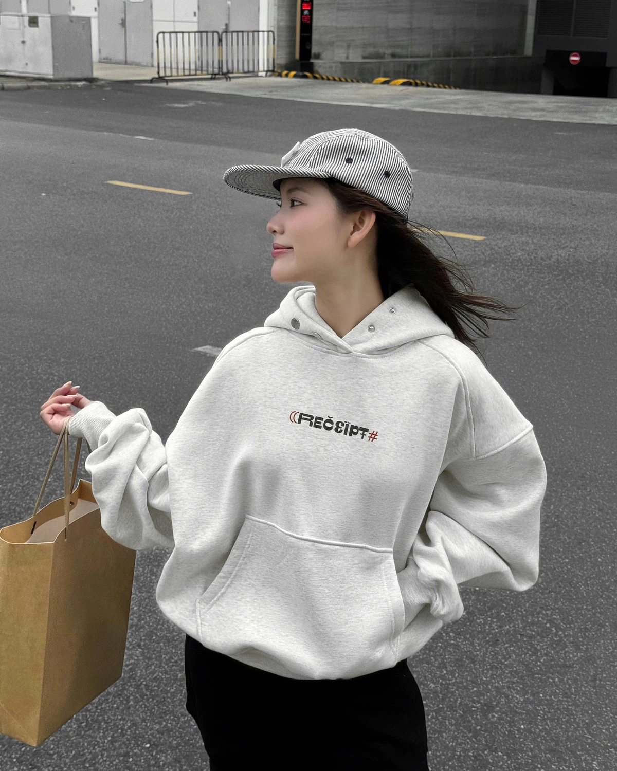 Áo Hoodie Boxy RECEIPT Cinder Form Đẹp, Local Brand Chính Hãng