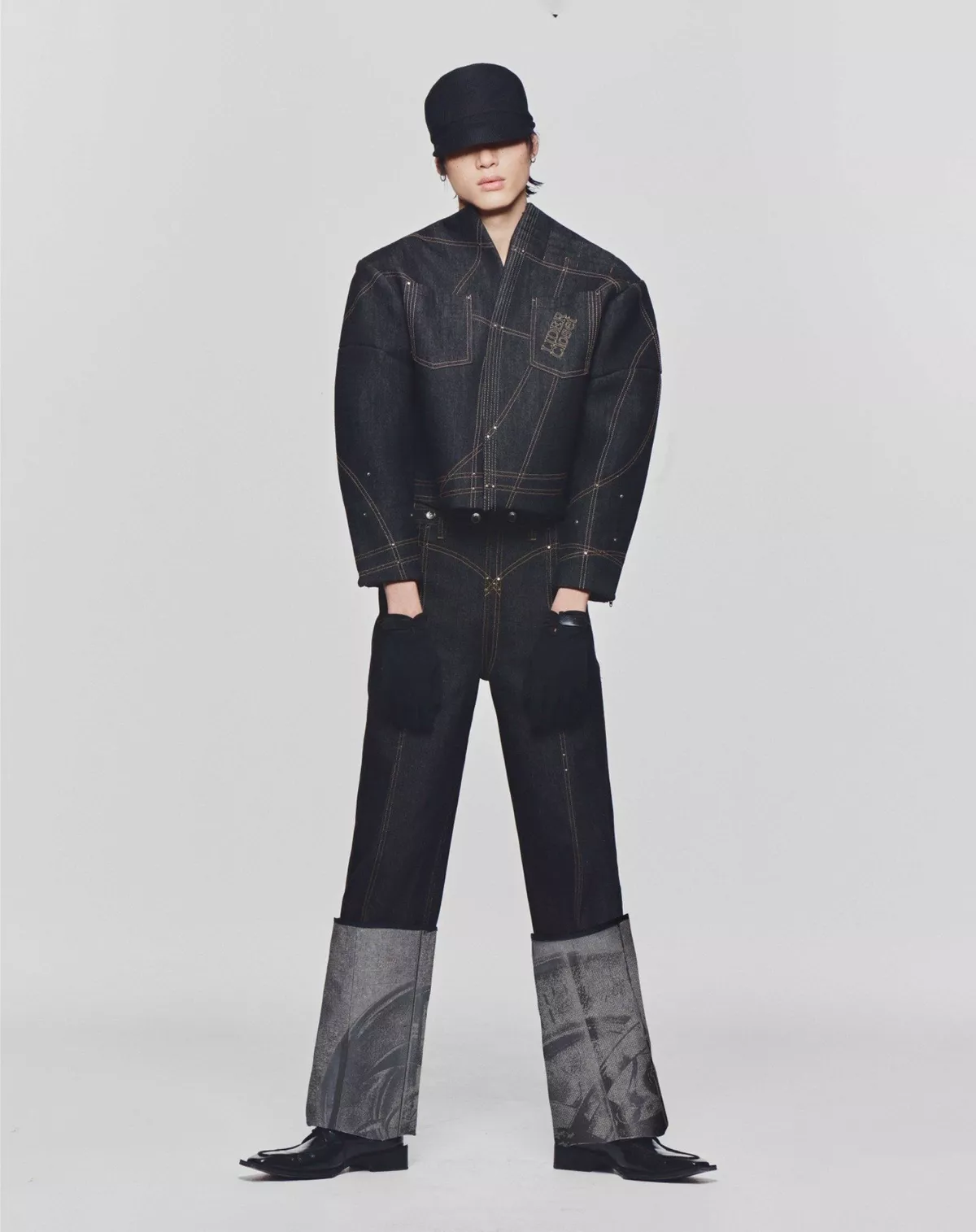 Quần Jeans Unisex Ống Rộng Lật Lai In Hoạ Tiết X ENIGMA CUFFED JEANS