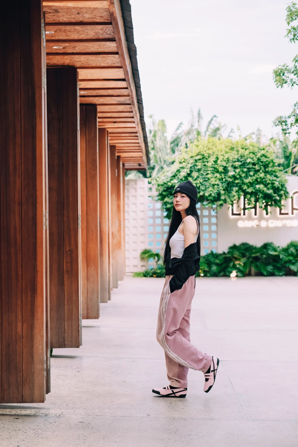 Giày Búp Bê Ballet Sneaker Dincox Mary Jane DC49 Black Pink Êm Chân, Năng Động Cá Tính