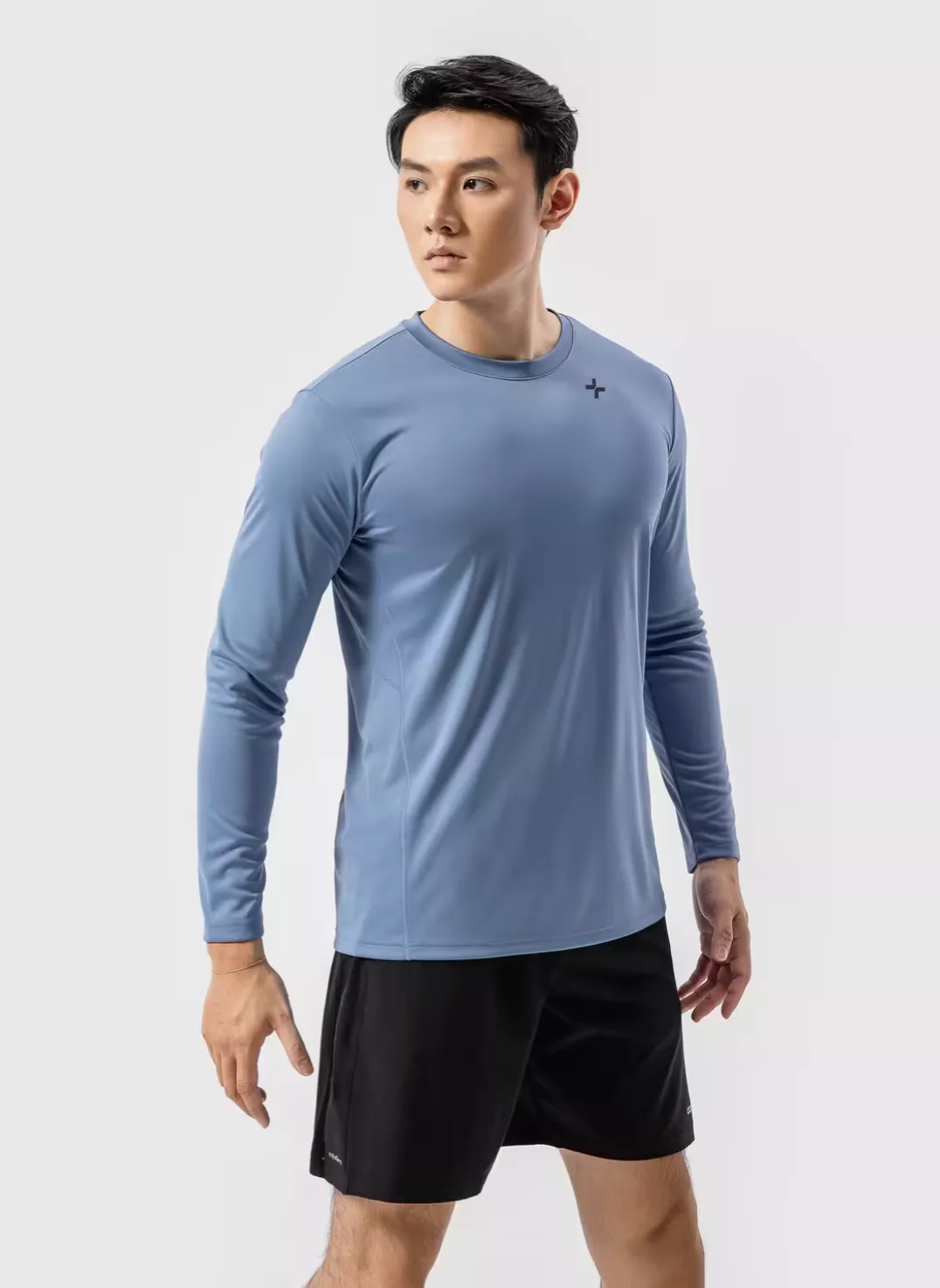 Áo dài tay nam thể thao Essential tập Gym, Pickleball co giãn, thấm hút tốt Coolmate