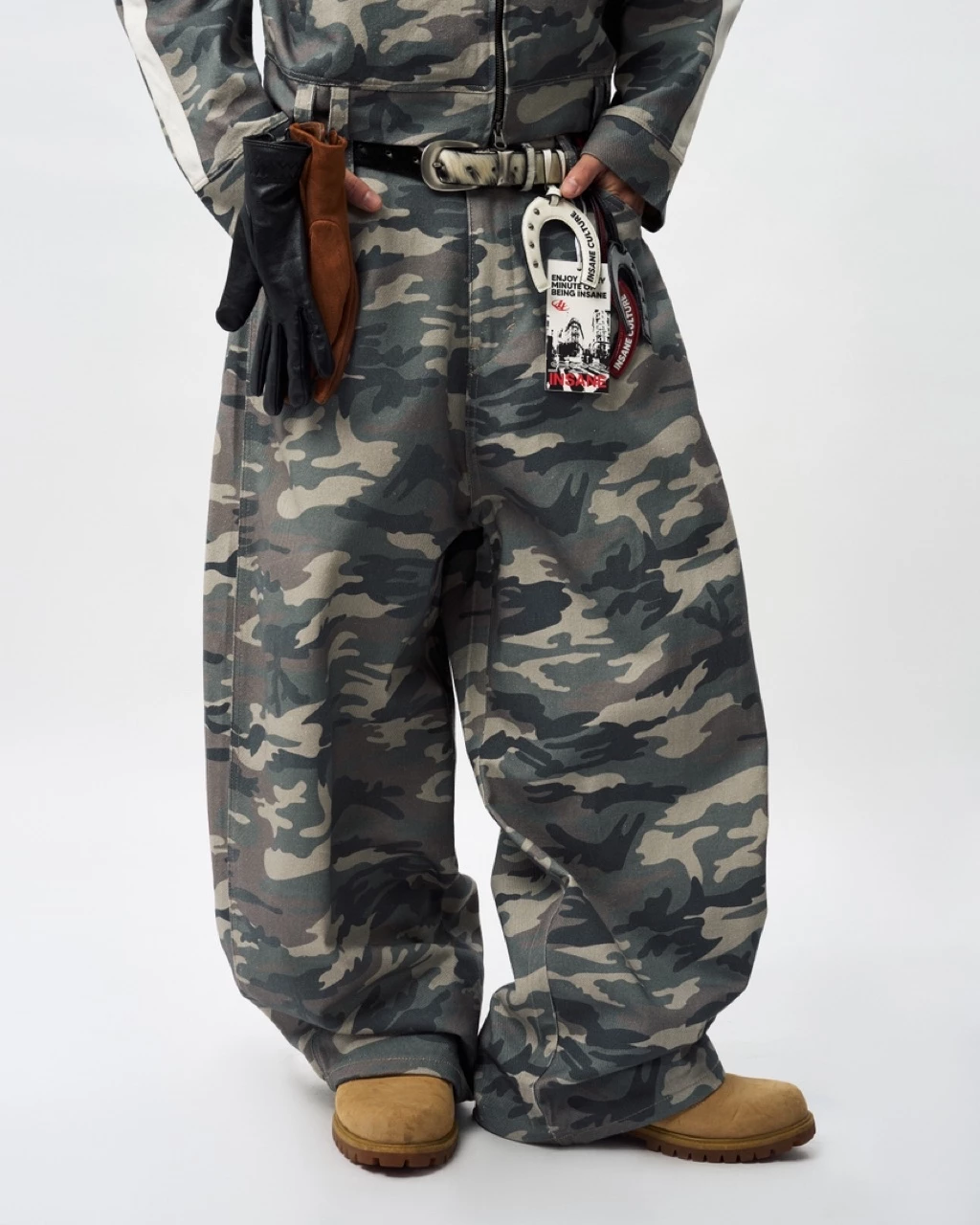 Quần Dài Denim InsaneClo HORSESHOE PANTS Form Baggy Unisex Chất Liệu Denim