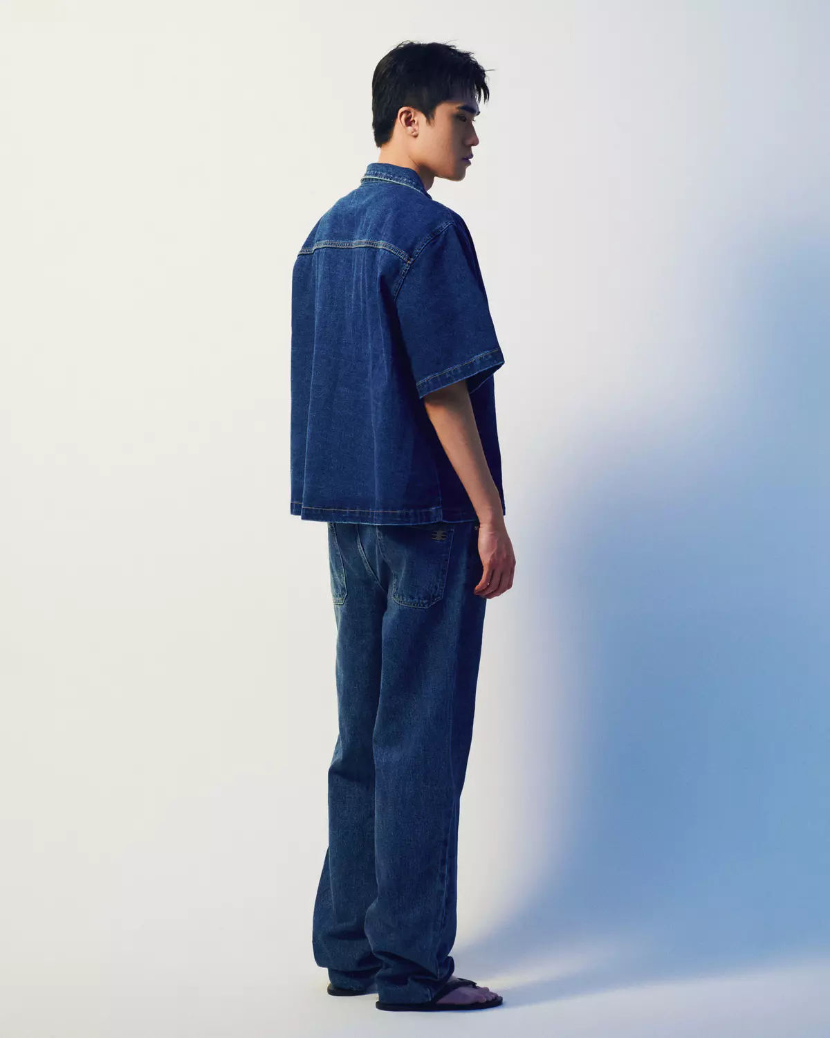 Eleven - Quần jeans unisex nam nữ ống đứng