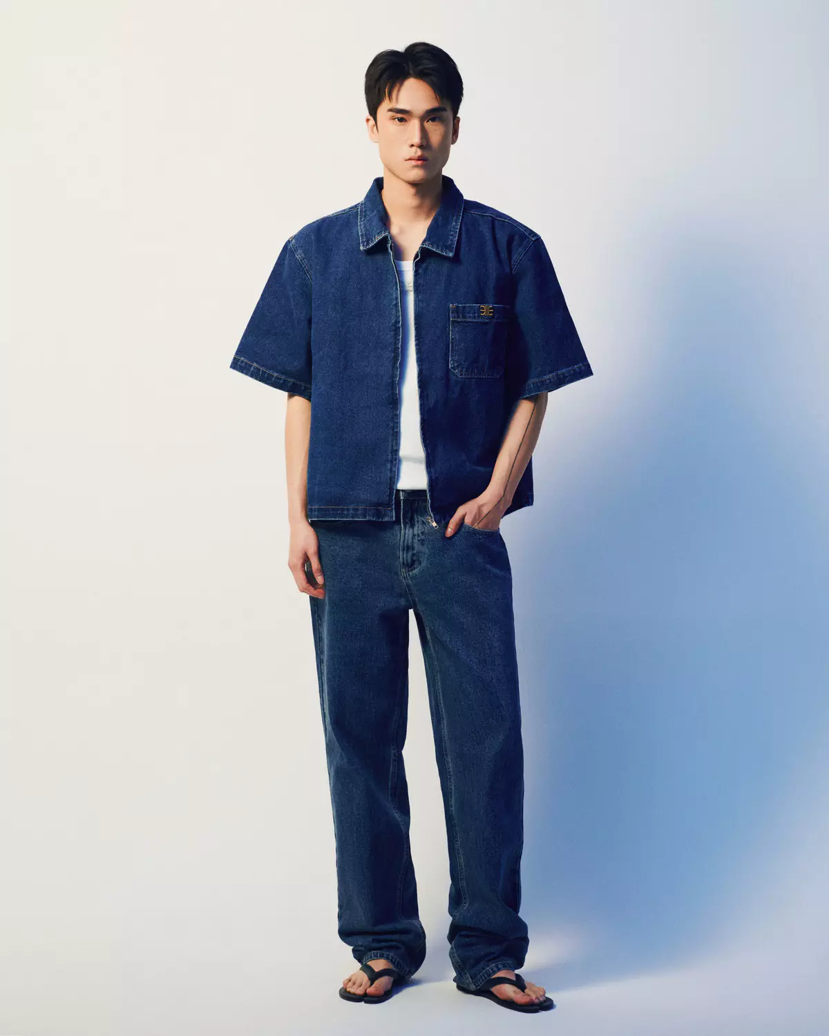Eleven - Quần jeans unisex nam nữ ống đứng