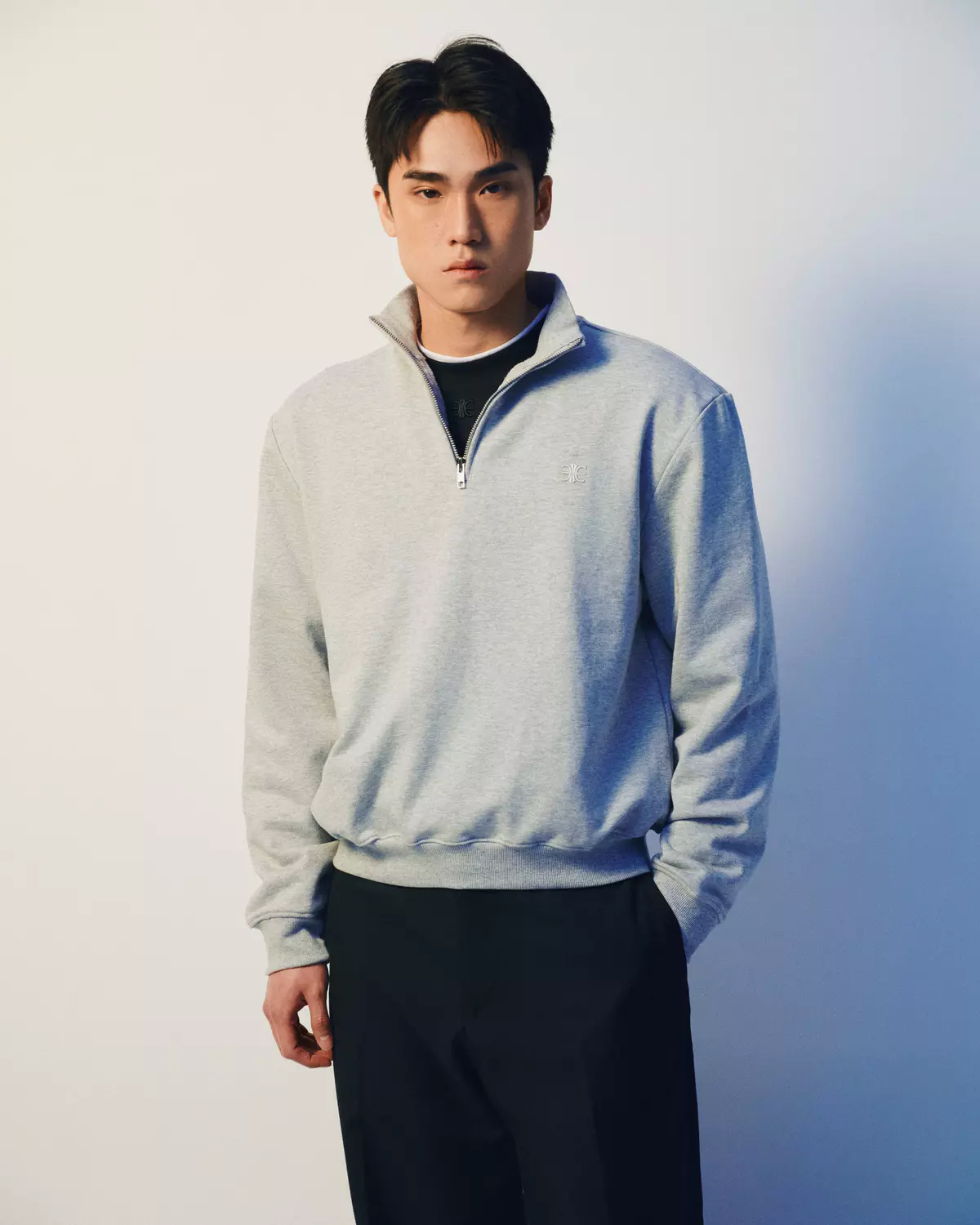 Eleven - Áo Nỉ Unisex Nam Nữ Cổ Khóa Kéo Thêu Mono | Màu Xám