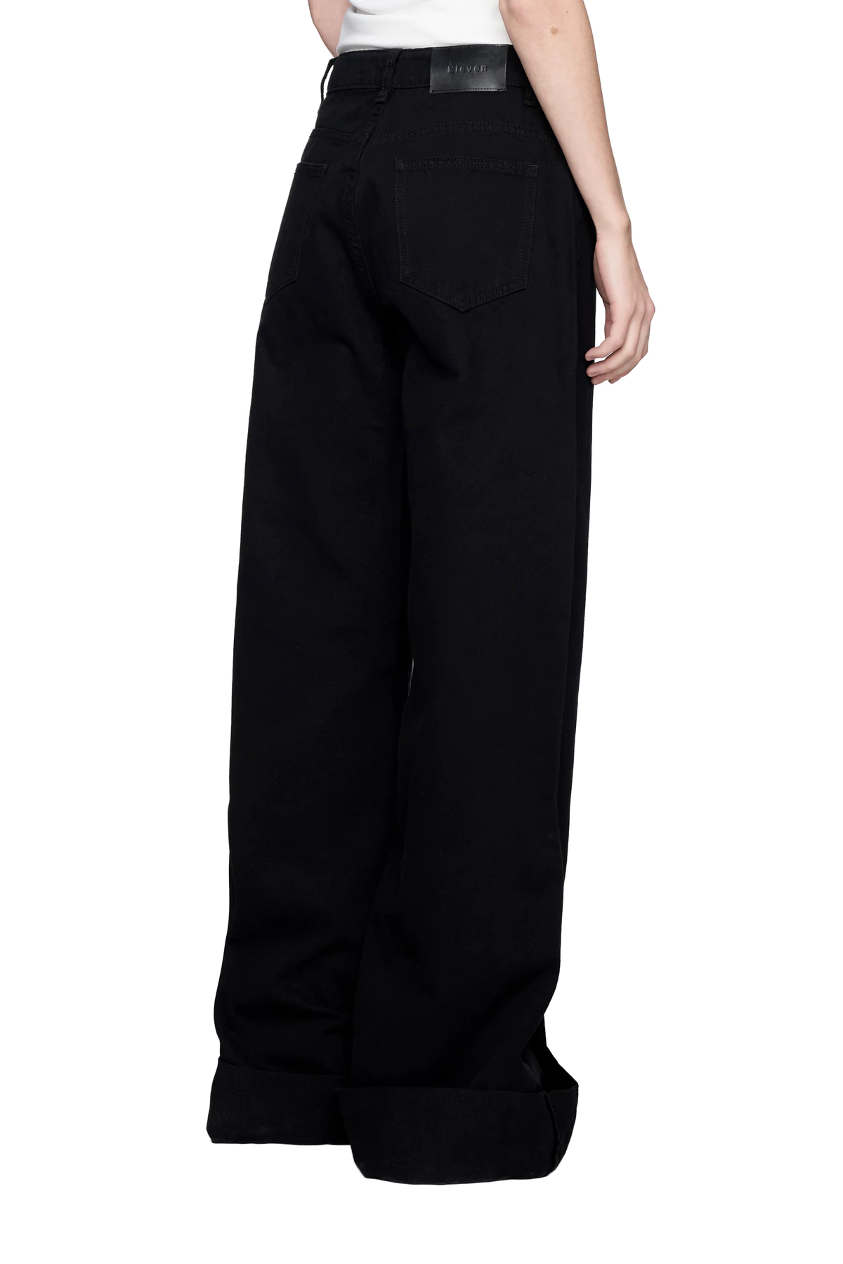 Eleven - Quần Jeans xắn lai Roll Up - màu đen